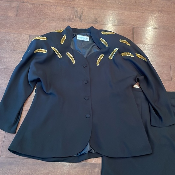 Obsessions by Mr. Suli black suit - Picture 3 of 11